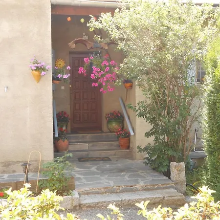 Oda ve Kahvaltı D'hotes Al Camp D'espalougues